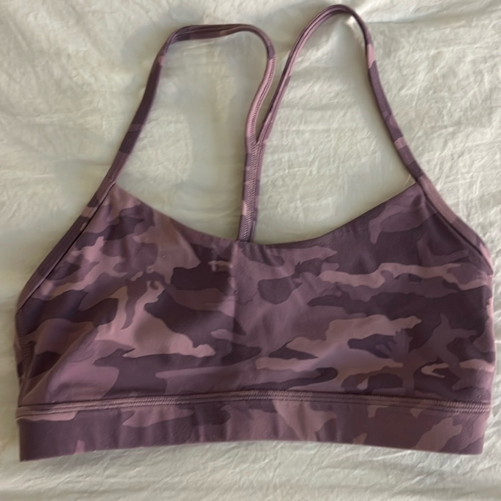 Lululemon flow Y sports bra